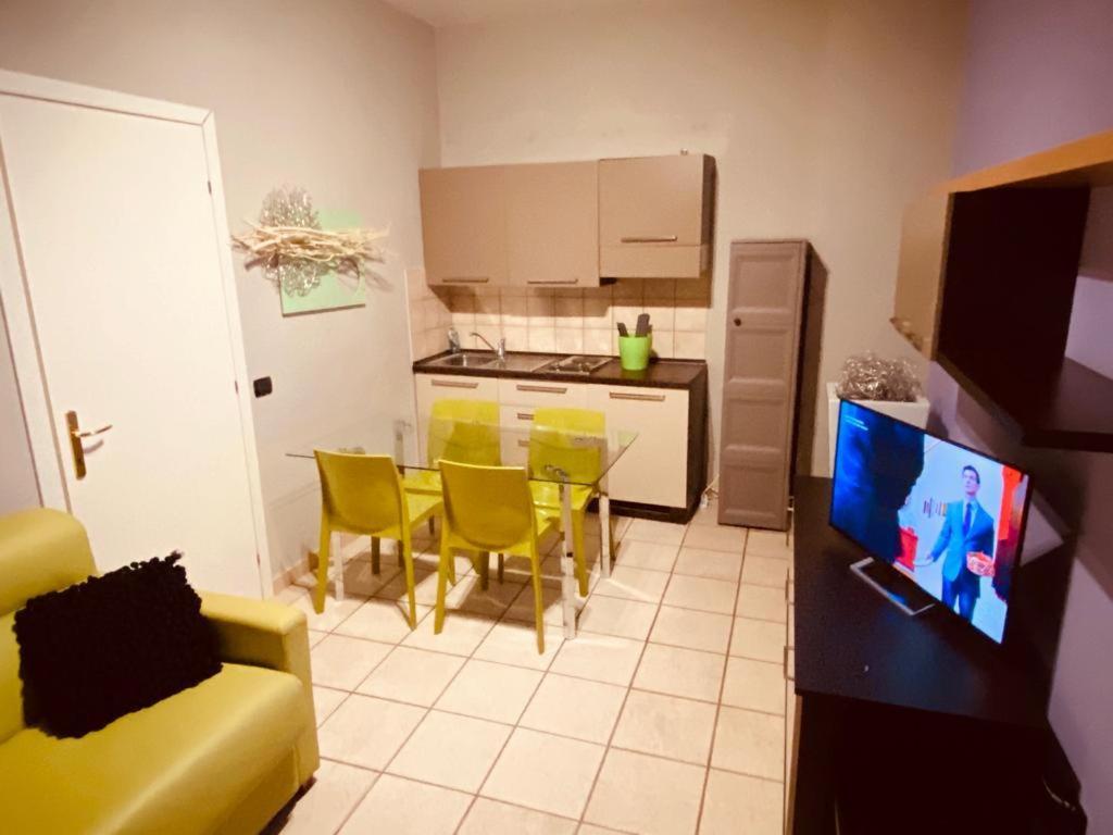 Hh Hermoso Housing 瓦伦扎 外观 照片