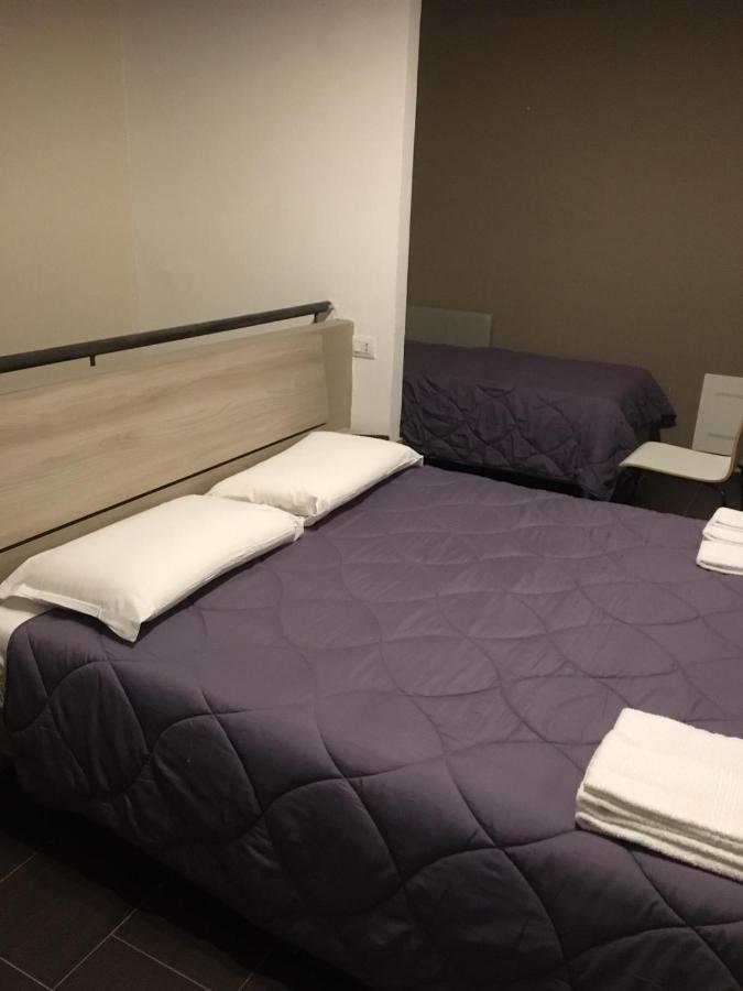 Hh Hermoso Housing 瓦伦扎 外观 照片